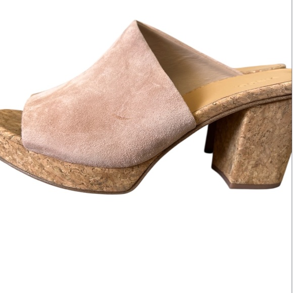 Vince Wyatt Platform Chunky Suede Cork Sandals in Oatmeal - Picture 7 of 7